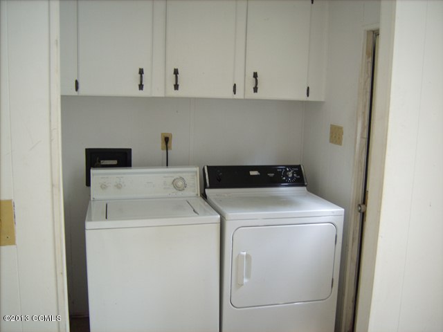 1178 McCallister Road Jacksonville, NC 28540 - Photo 8 of 8 Washer and Dryer