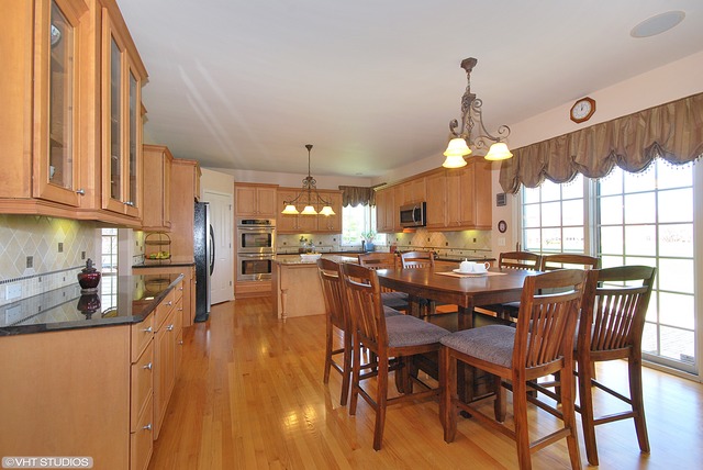 4015 Juneberry Road Naperville, IL 60564 - Photo 11 of 25