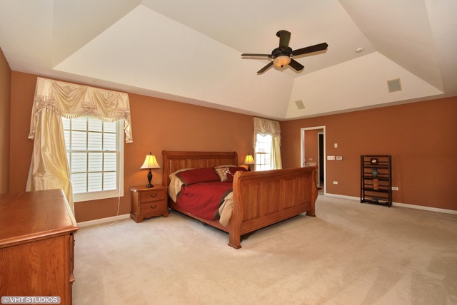 4015 Juneberry Road Naperville, IL 60564 - Photo 13 of 25