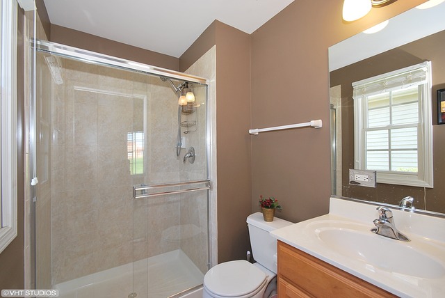 4015 Juneberry Road Naperville, IL 60564 - Photo 17 of 25
