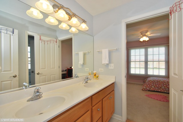 4015 Juneberry Road Naperville, IL 60564 - Photo 22 of 25