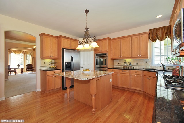 4015 Juneberry Road Naperville, IL 60564 - Photo 10 of 25