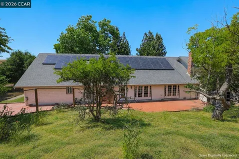 $3,299,000 | 370 Castello Road, Lafayette, CA 94549