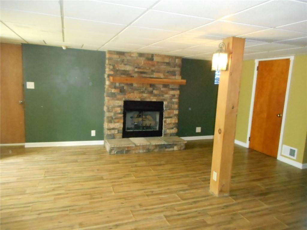 2043 Hulton Road Verona, PA 15147 - Photo 11 of 25 Gallery Image 11