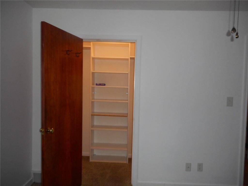 2043 Hulton Road Verona, PA 15147 - Photo 15 of 25 Gallery Image 15