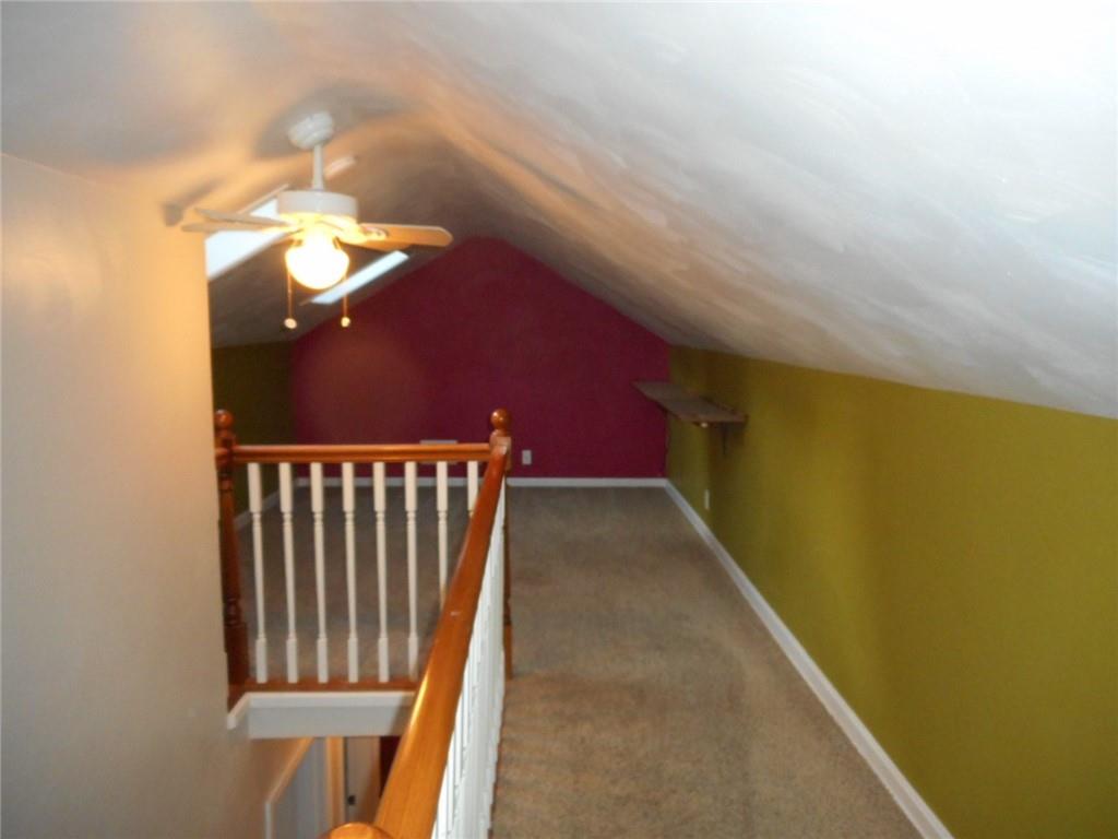 2043 Hulton Road Verona, PA 15147 - Photo 18 of 25 Gallery Image 18