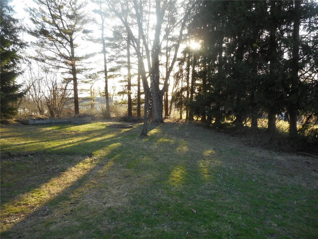 2043 Hulton Road Verona, PA 15147 - Photo 22 of 25 Gallery Image 22