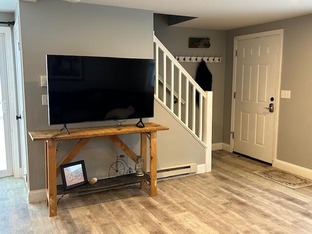 18 Mill Brook Road, Unit B Gray, ME 04039 - Photo 8 of 36 Living Room
