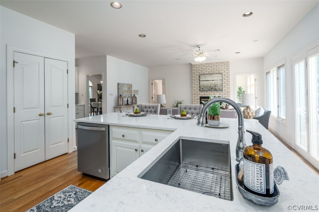 11803 Glendevon Road Chesterfield, VA 23838 - Photo 14 of 37 Perfect kitchen for entertaining