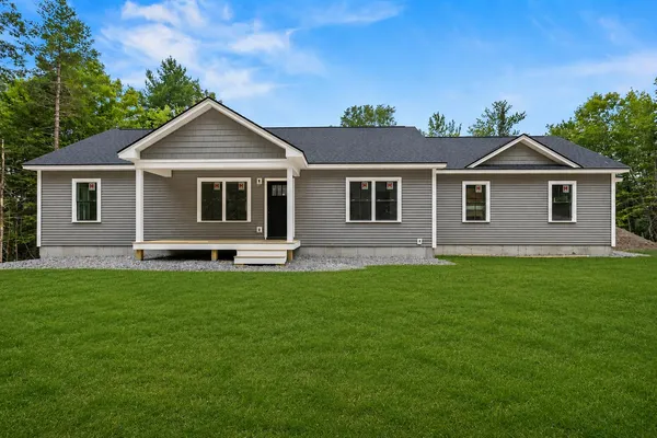 $569,000 | 1100 Meadow Road, Casco, ME 04015