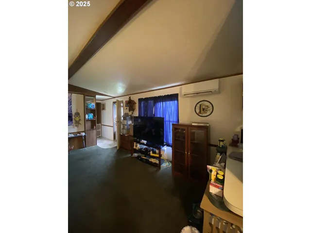 $82,000 | 87860 Territorial Highway, Unit 102, Veneta, OR 97487