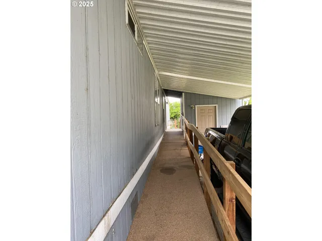 $82,000 | 87860 Territorial Highway, Unit 102, Veneta, OR 97487