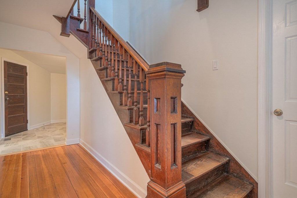 3090 Greenbriar Road Draper, VA 24324 - Photo 5 of 56 Gallery Image 5