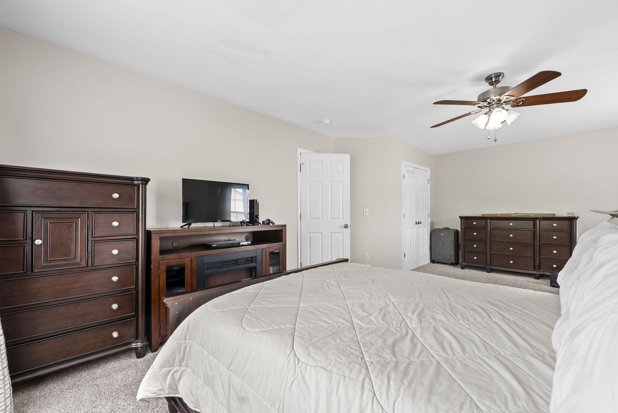 109 Hollytree Circle Ladson, SC 29456 - Photo 15 of 30 22-web-or-mls-BARCLAY MEDIA CO.-4