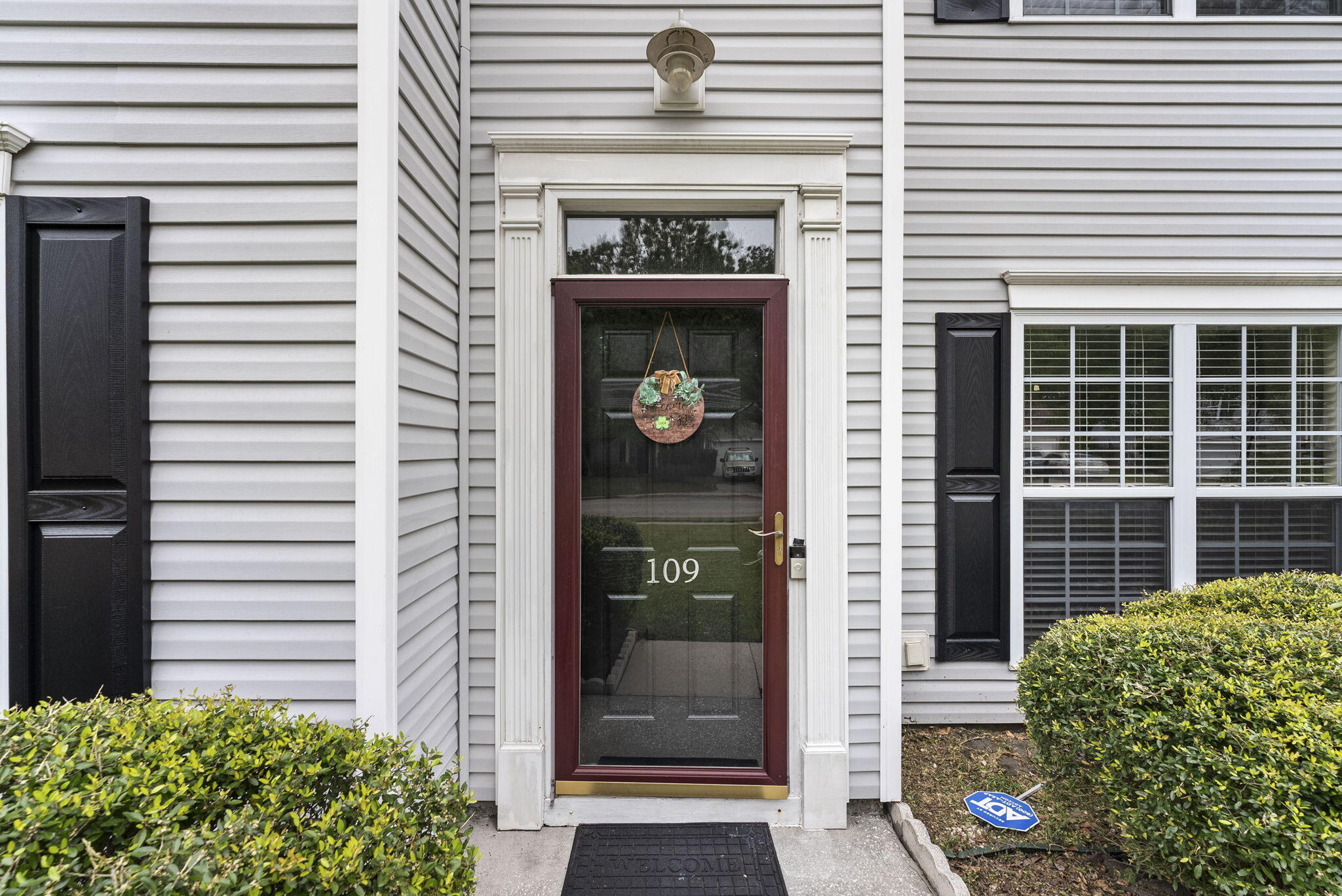 109 Hollytree Circle Ladson, SC 29456 - Photo 30 of 30 5-web-or-mls-BARCLAY MEDIA CO.-34