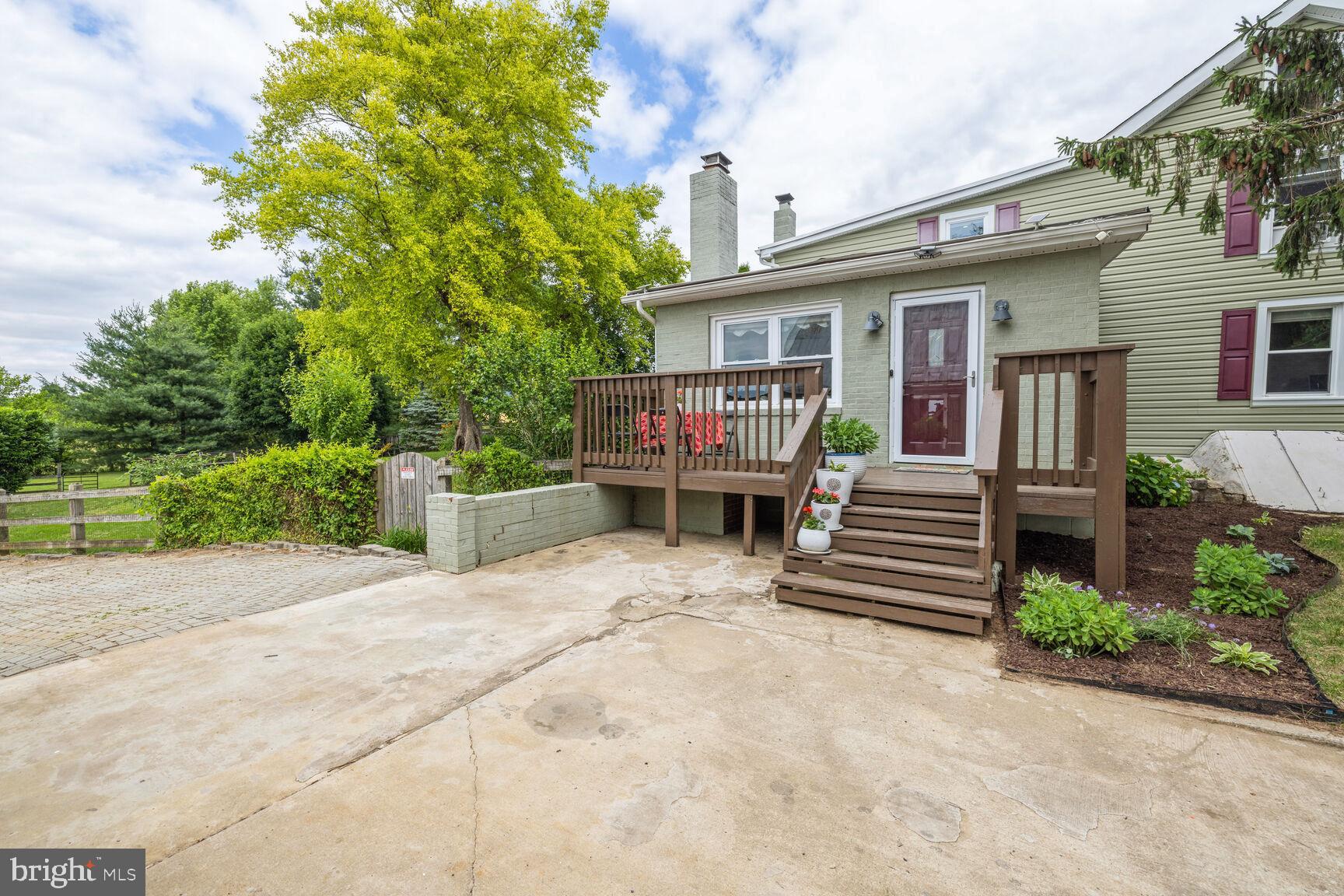 6155 King Road Boonsboro, MD 21713 - Photo 22 of 45
