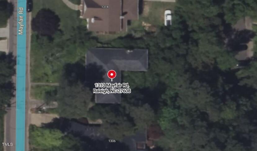 1310 Mayfair Road Raleigh, NC 27608 - Photo 3 of 3 a view of outdoor space