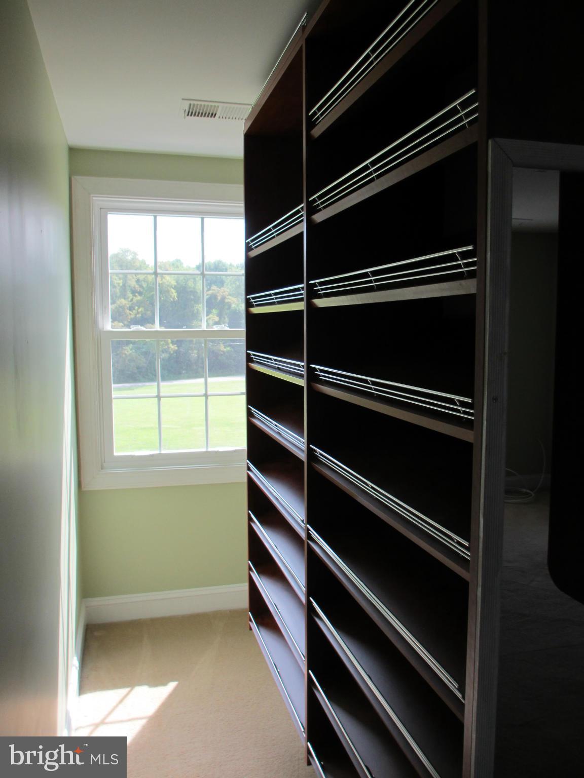8514 Indian Springs Road Frederick, MD 21702 - Photo 20 of 30 Bedroom (Master)