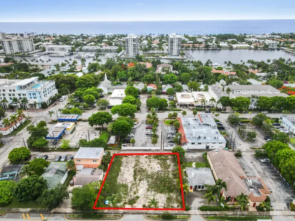$2,900,000 | 235 Southeast 5th Avenue, Delray Beach, FL 33483