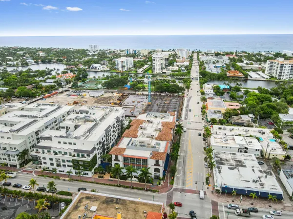 $2,900,000 | 235 Southeast 5th Avenue, Delray Beach, FL 33483