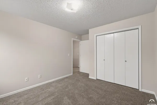 $264,900 | 904 Christie Court, Lawrence, KS 66049