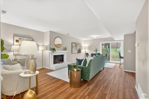 $264,900 | 904 Christie Court, Lawrence, KS 66049