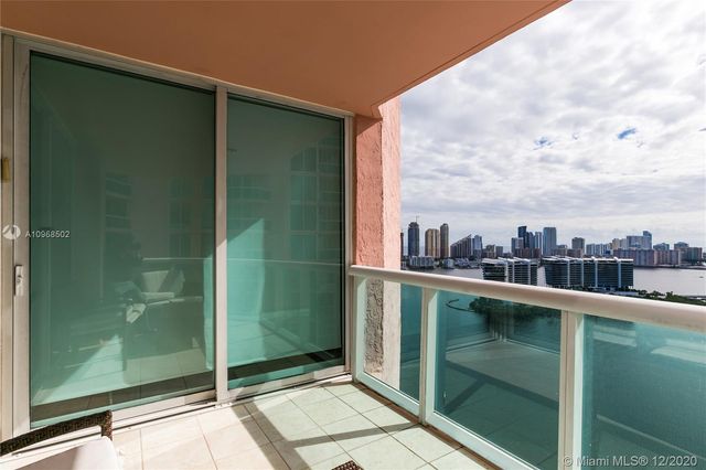 $562,500 | 3370 Northeast 190th Street, Unit UPH3009, Aventura, FL 33180