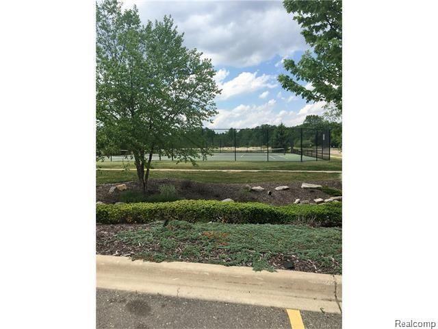 45681 North Stonewood Road, Unit 59 Canton, MI 48187 - Photo 53 of 63