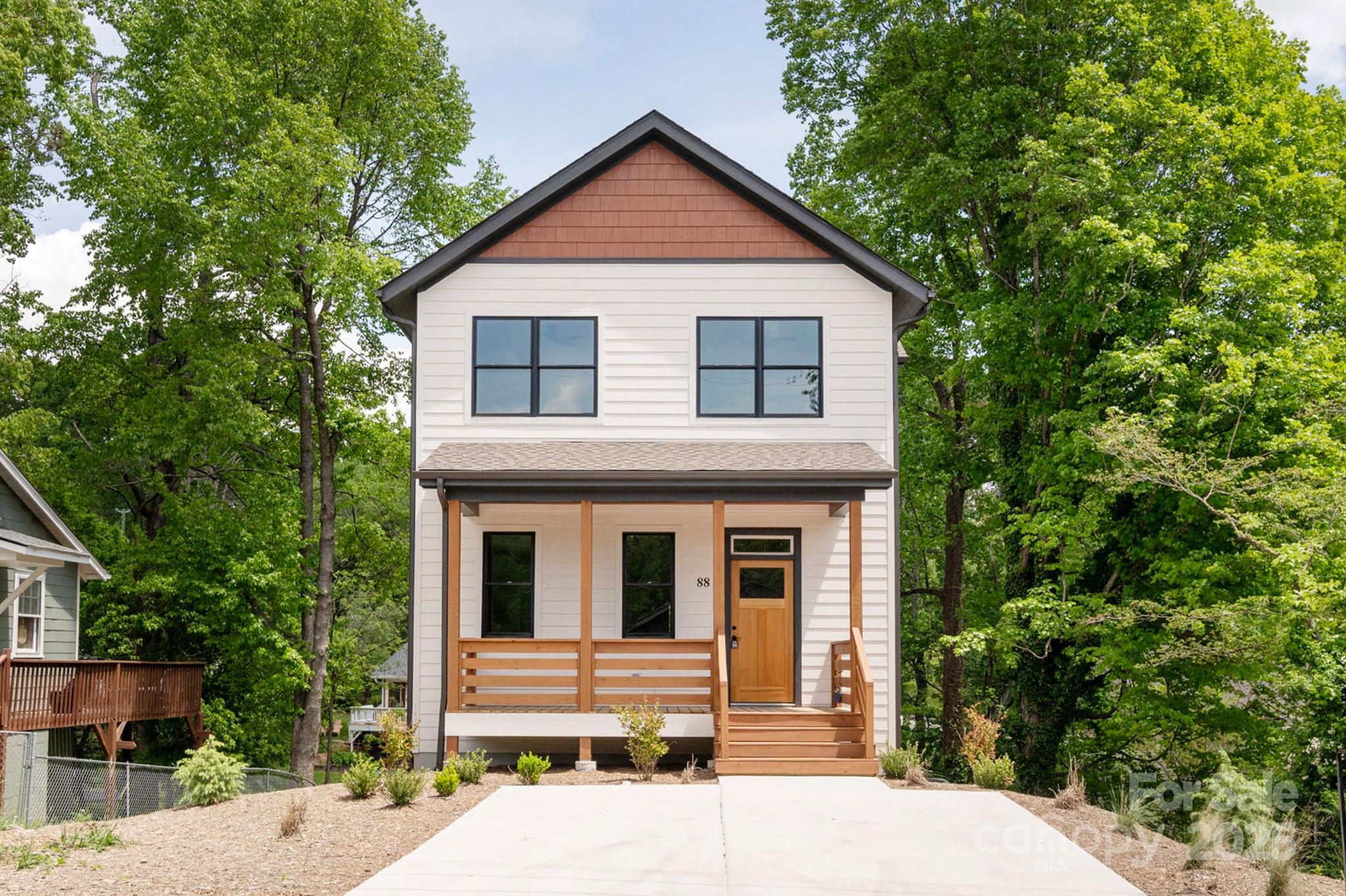 88 Pershing Road Asheville, NC 28805 - Photo 1 of 40 Gallery Image 1