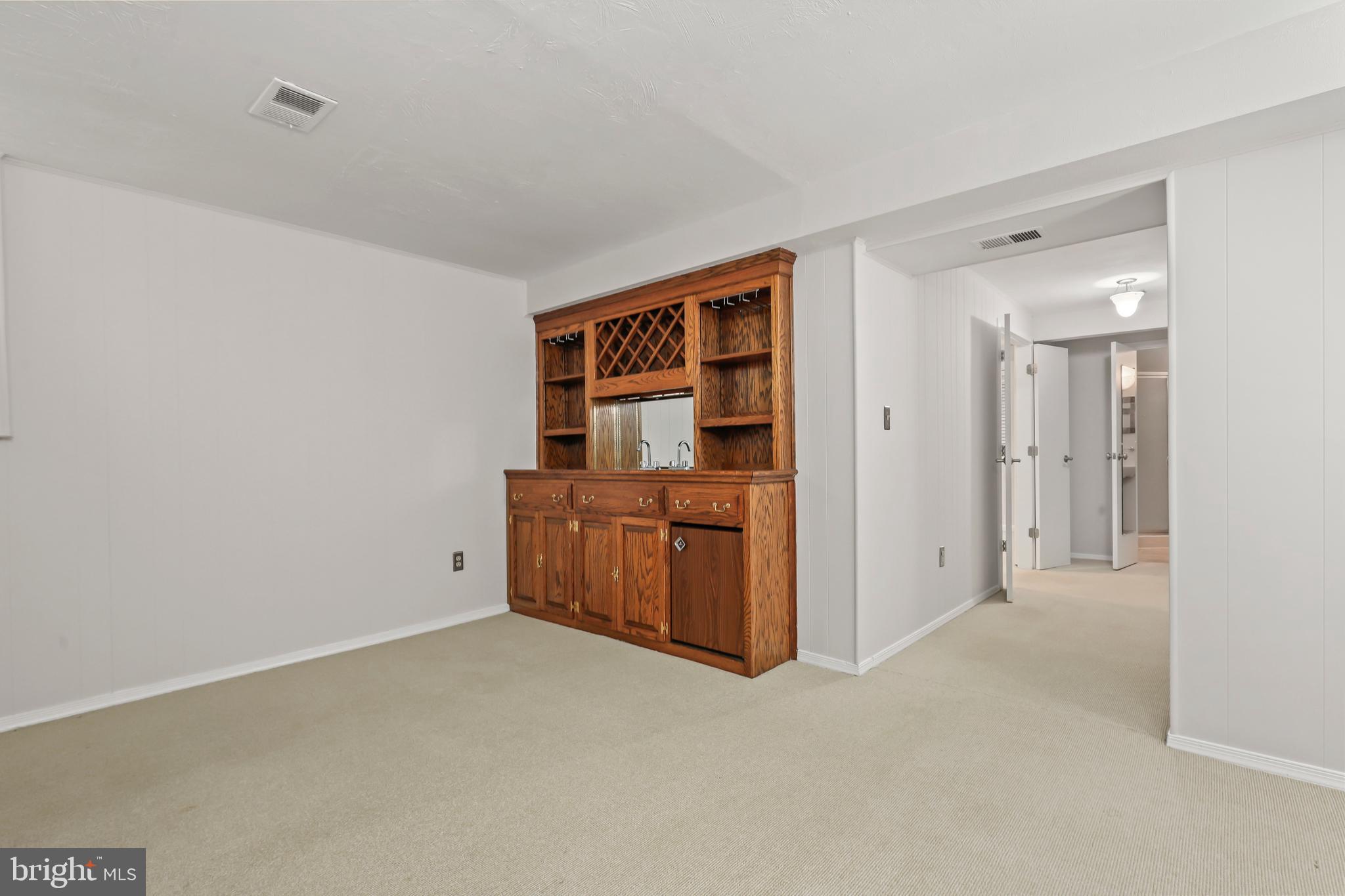 2434 South Walter Reed Drive, Unit 3 Arlington, VA 22206 - Photo 30 of 36