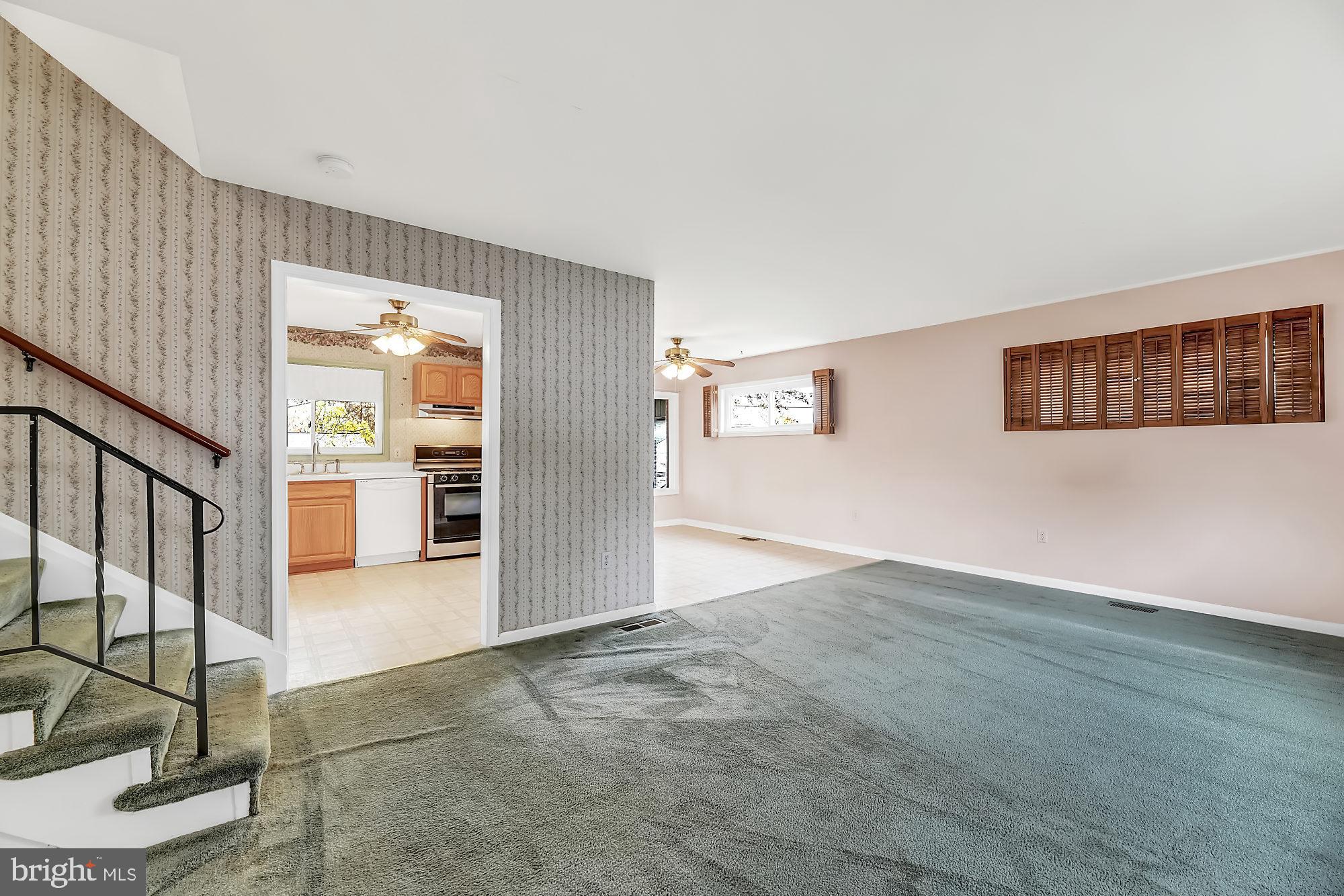 2613 Kings Ridge Road Baltimore, MD 21234 - Photo 4 of 28 Gallery Image 4