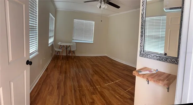 $1,300 | 7661 18th Way North, Unit 2, St. Petersburg, FL 33702