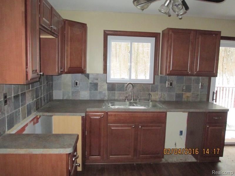 3265 Brighton Road Howell, MI 48843 - Photo 6 of 22