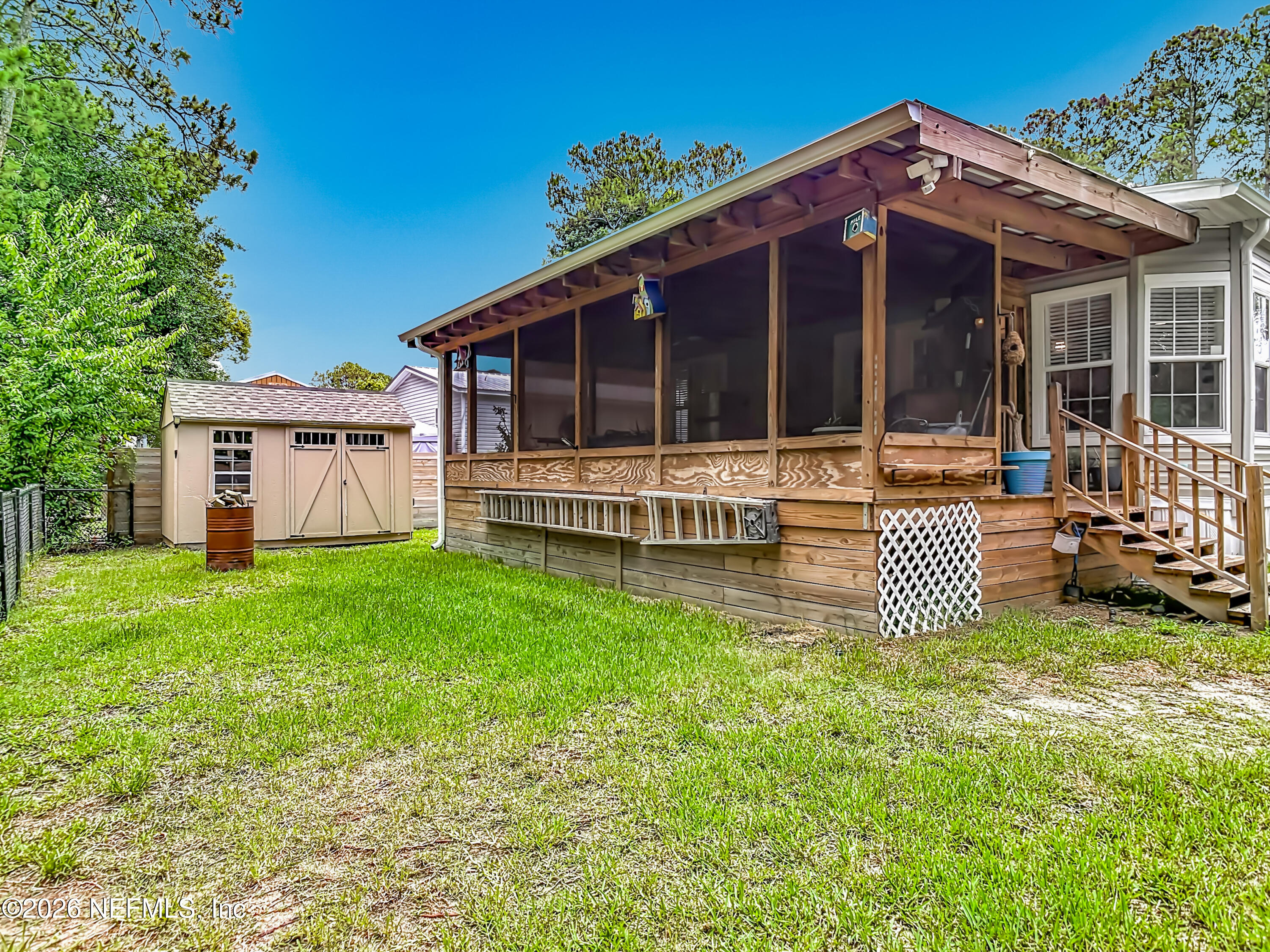 137 Kerry Satsuma, FL 32189 - Photo 23 of 33 024