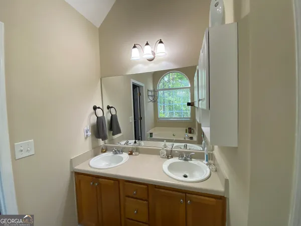 $329,900 | 312 Cascade Court, Hampton, GA 30228