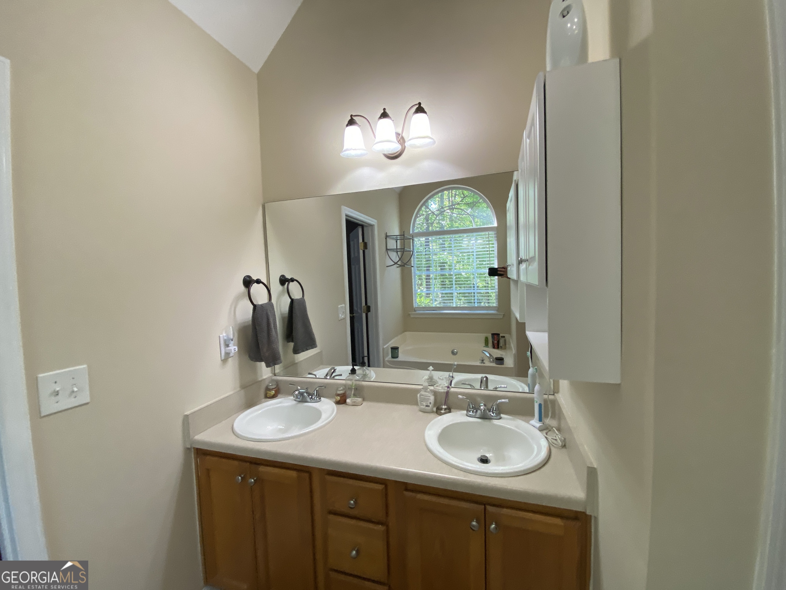 312 Cascade Court Hampton, GA 30228 - Photo 13 of 25