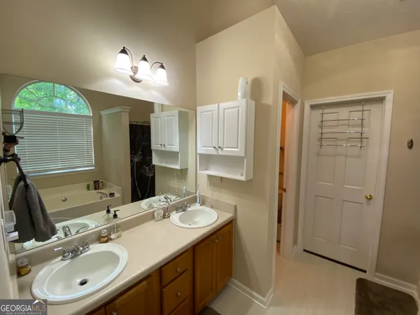 $329,900 | 312 Cascade Court, Hampton, GA 30228