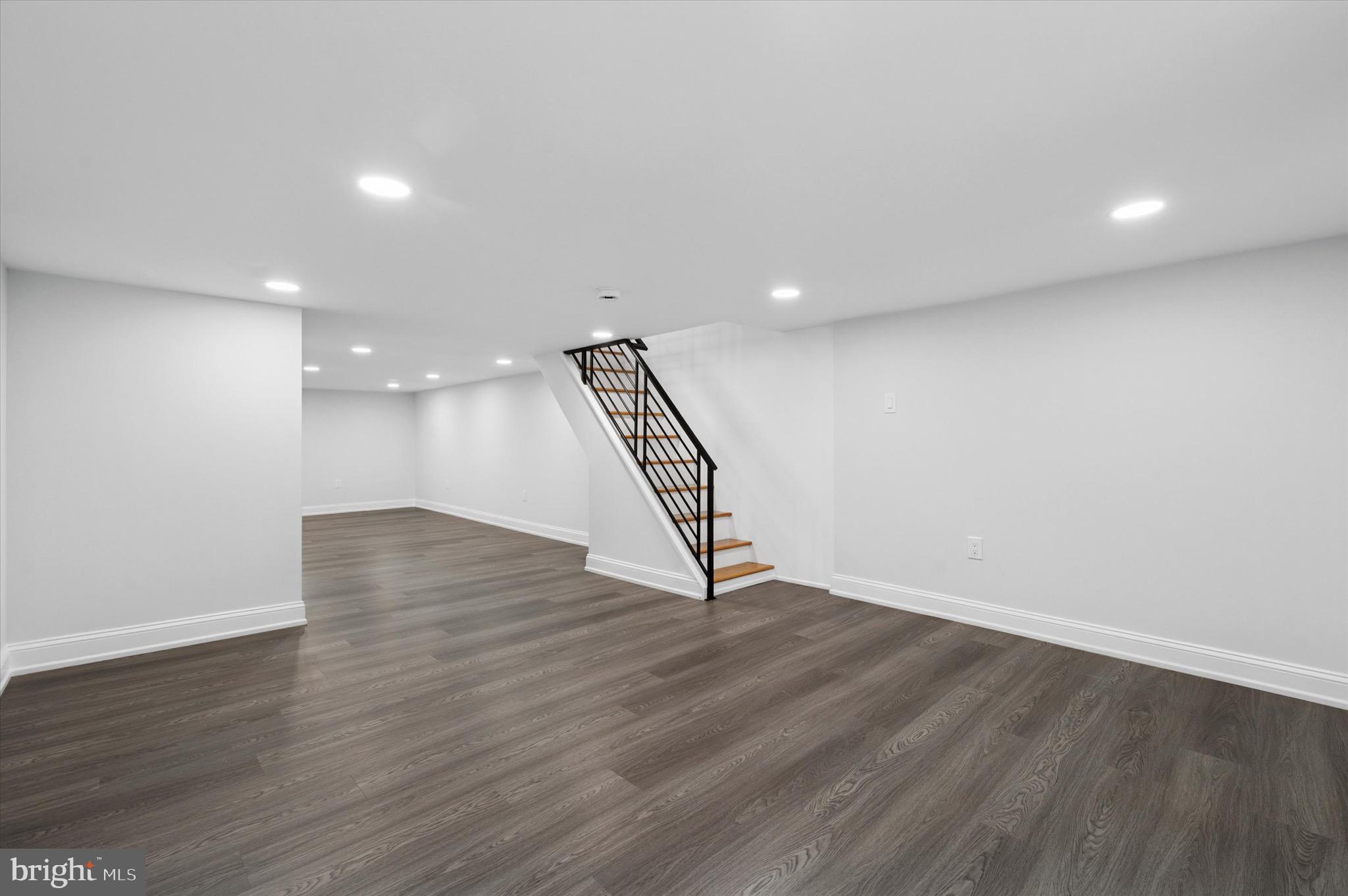 2011 Morris Street Philadelphia, PA 19145 - Photo 35 of 36 Gallery Image 35