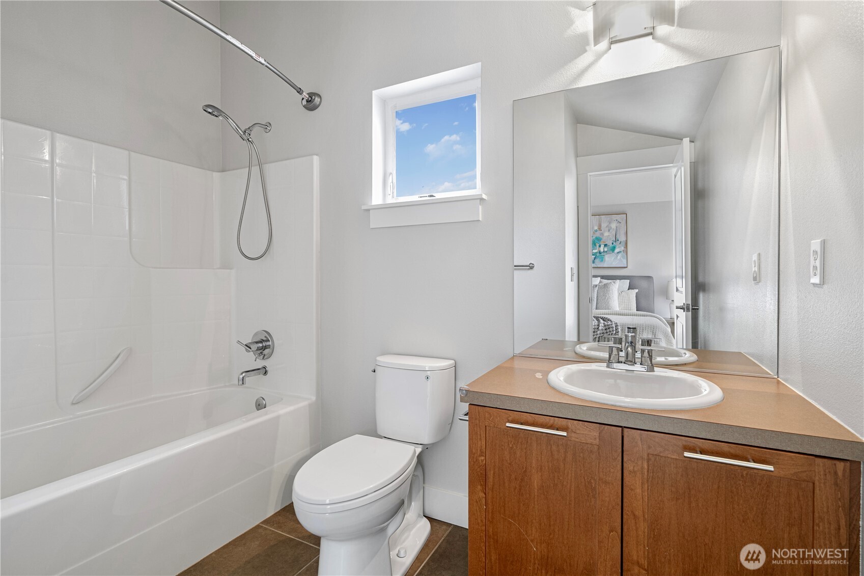 3241 Southwest Raymond Street, Unit 1B Seattle, WA 98126 - Photo 14 of 24 Gallery Image 14