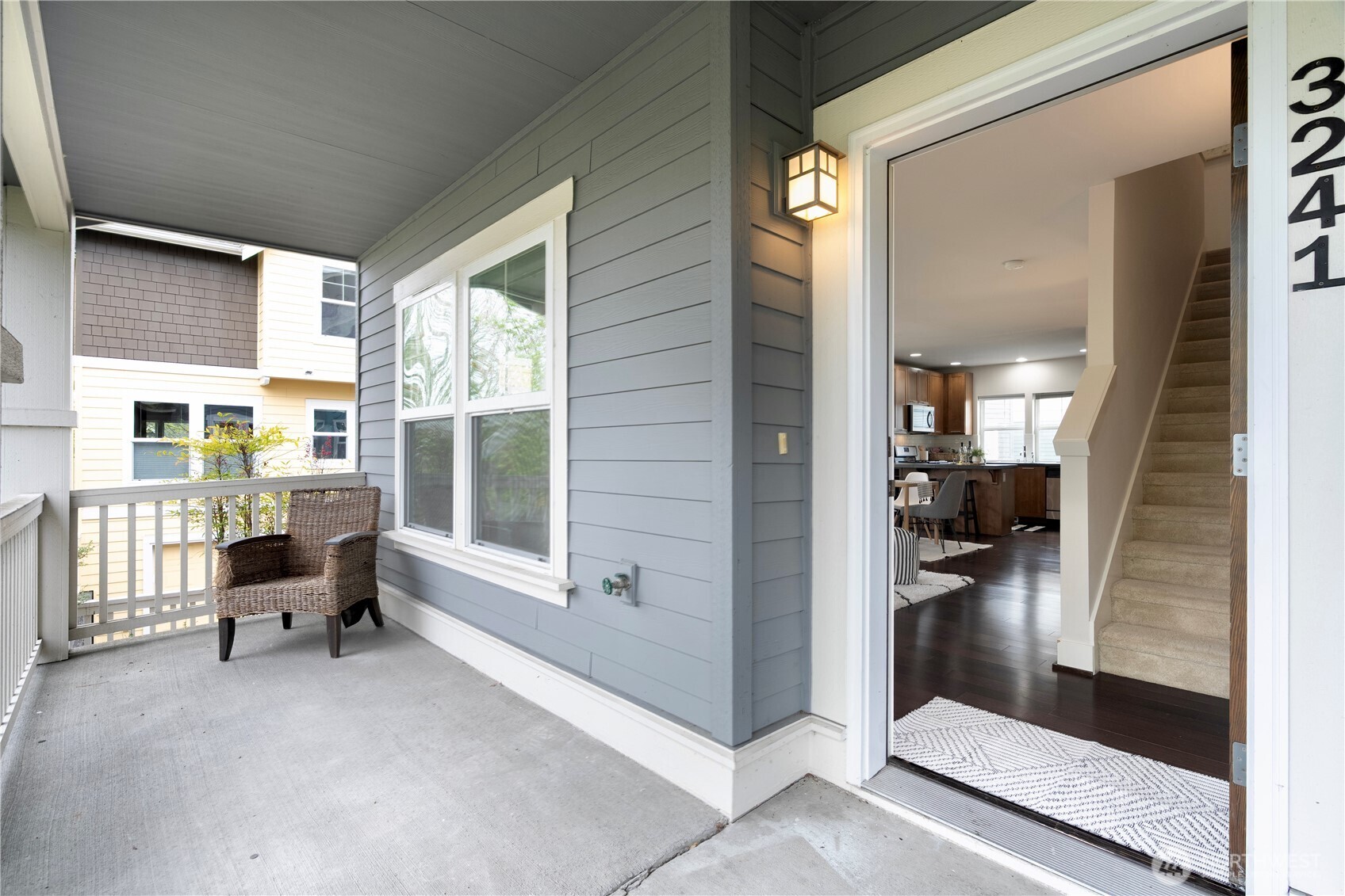 3241 Southwest Raymond Street, Unit 1B Seattle, WA 98126 - Photo 2 of 24 Gallery Image 2