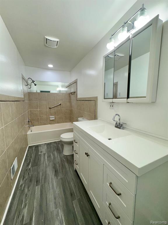 3437 Mackin Road Flint, MI 48504 - Photo 9 of 16