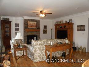 49 Noble Road Fairview, NC 28730 - Photo 11 of 24 Gallery Image 11