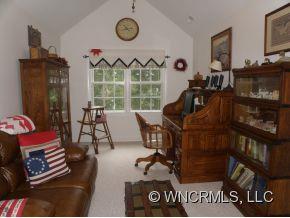 49 Noble Road Fairview, NC 28730 - Photo 16 of 24 Gallery Image 16