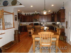 49 Noble Road Fairview, NC 28730 - Photo 9 of 24 Gallery Image 9