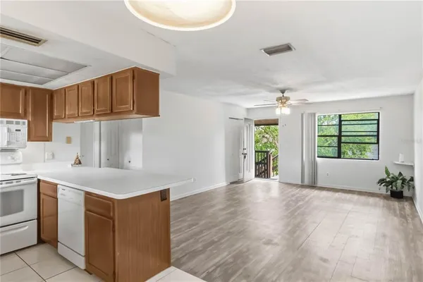 $134,999 | 4951 91st Avenue, Unit 33, Pinellas Park, FL 33782