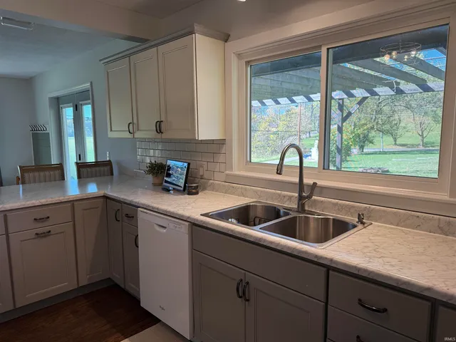 $294,900 | 3303 East Boltinghouse Road, Bloomington, IN 47408