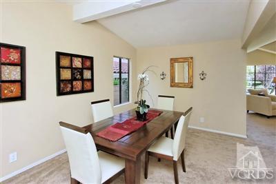 12522 Spring Creek Road Moorpark, CA 93021 - Photo 10 of 20 a dining room with furniture and window