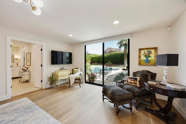 $1,799,000 | 4436 East Camelback Road, Unit 37, Phoenix, AZ 85018