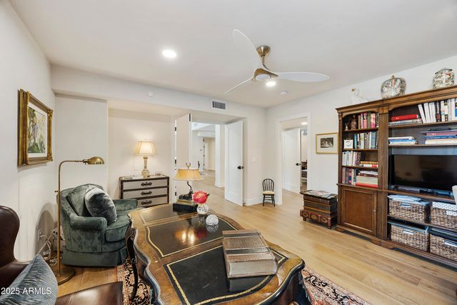 $1,799,000 | 4436 East Camelback Road, Unit 37, Phoenix, AZ 85018