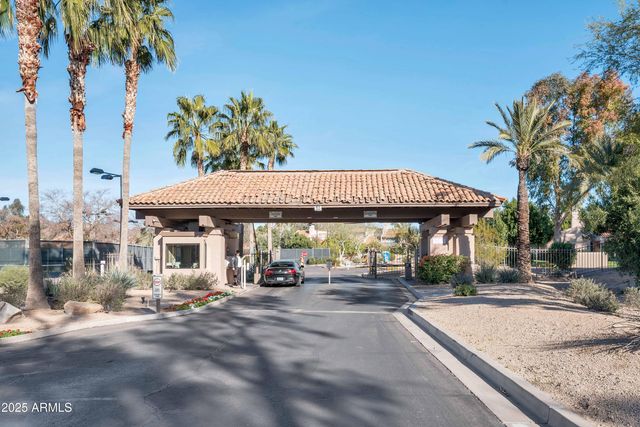 $1,799,000 | 4436 East Camelback Road, Unit 37, Phoenix, AZ 85018